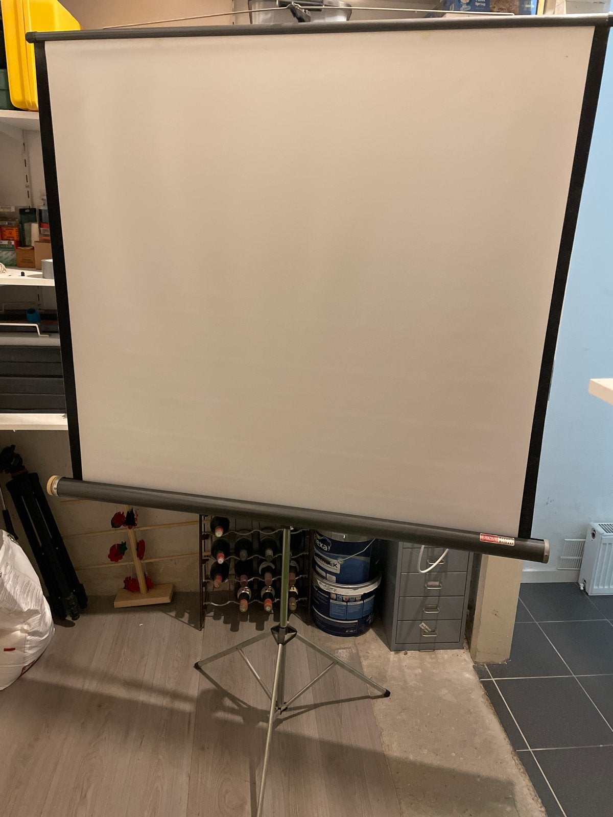 Projectiescherm op statief, Ophalen, Handmatig, Gebruikt