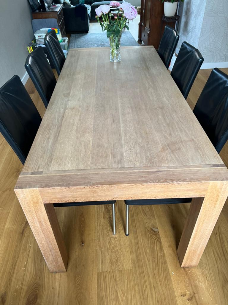 Eettafel met 6 zwarte lederen stoelen, Huis en Inrichting, Tafels | Eettafels, Ophalen, Gebruikt, 200 cm of meer, 50 tot 100 cm