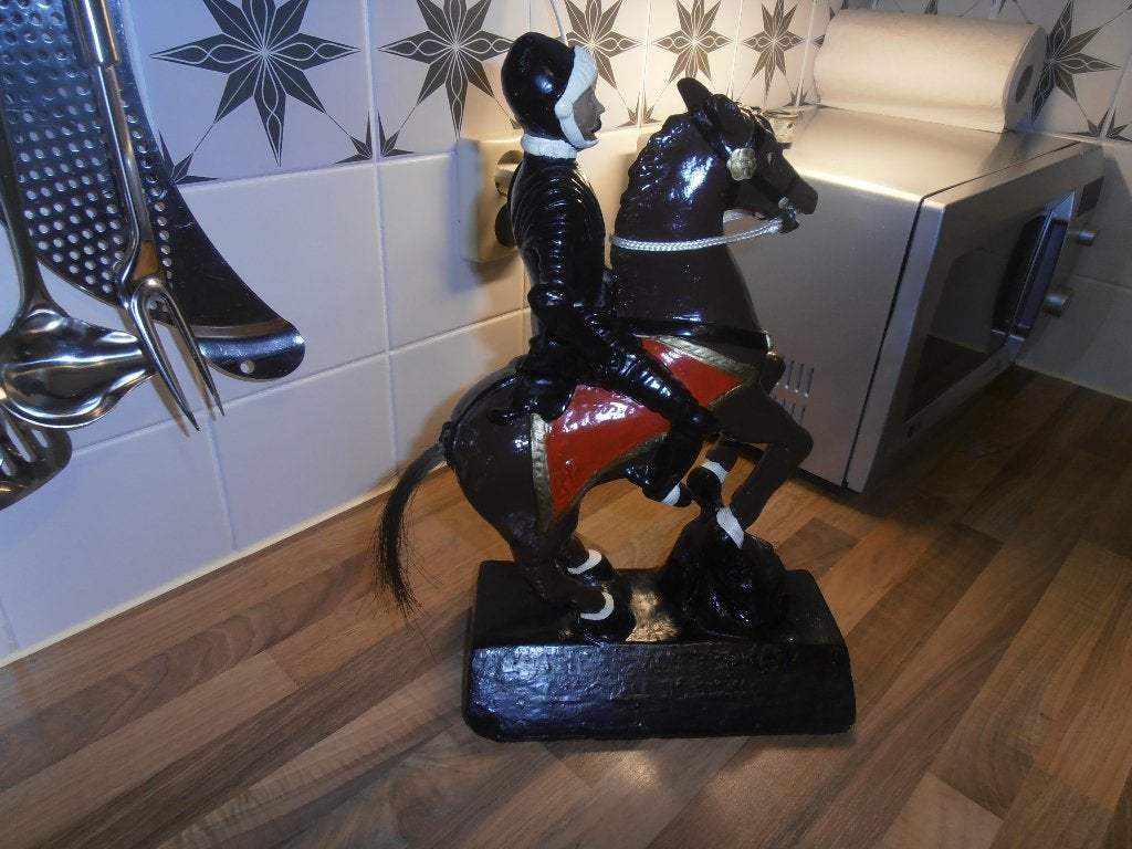 Beeld , Paard met Ruiter. Afmetingen 25x40 cm,, Ophalen of Verzenden, Gebruikt, Dier