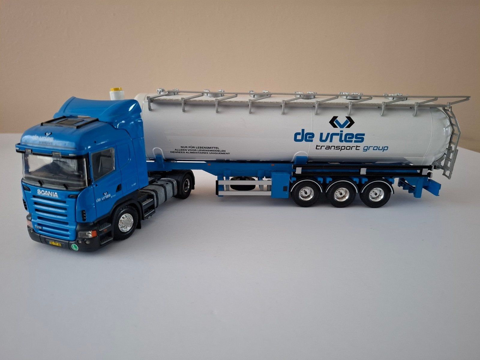 Scania R met bulktrailer van De Vries van Tekno, Ophalen of Verzenden, Nieuw, Bus of Vrachtwagen, Tekno