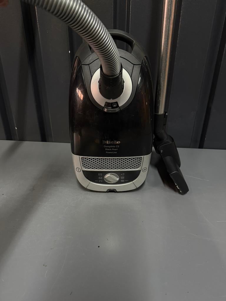 Miele stofzuiger c2, Witgoed en Apparatuur, Stofzuigers, Zo goed als nieuw, Ophalen of Verzenden