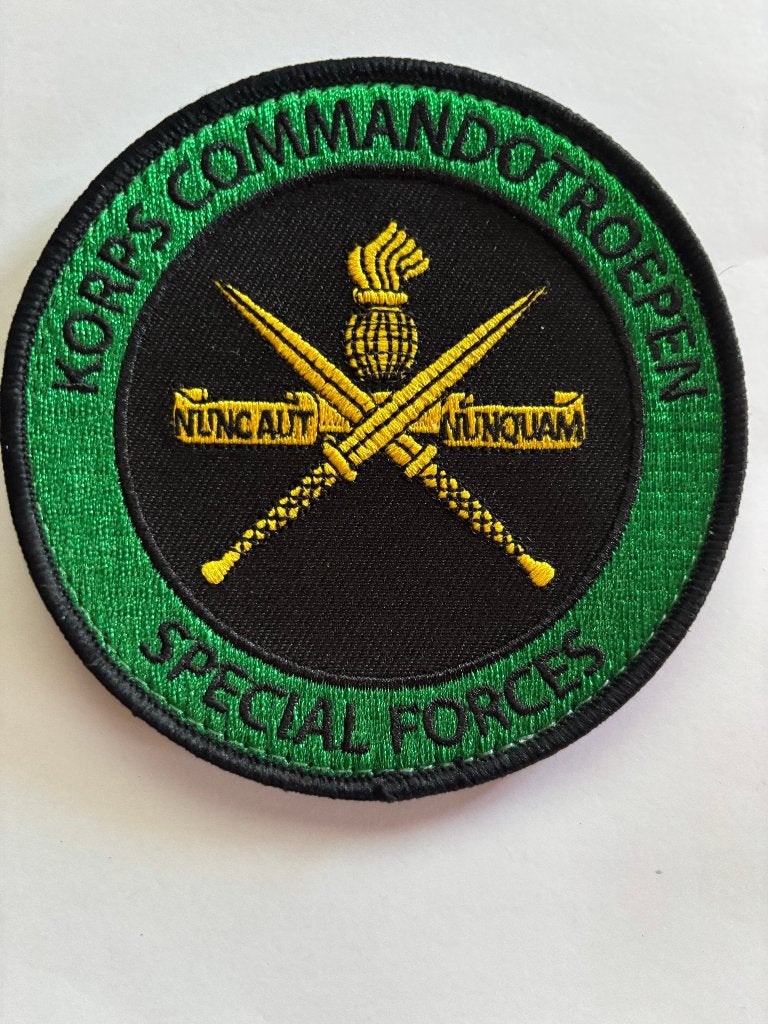 KCT badge, Verzamelen, Militaria | Algemeen, Verzenden, Landmacht, Nederland, Kleding of Schoenen