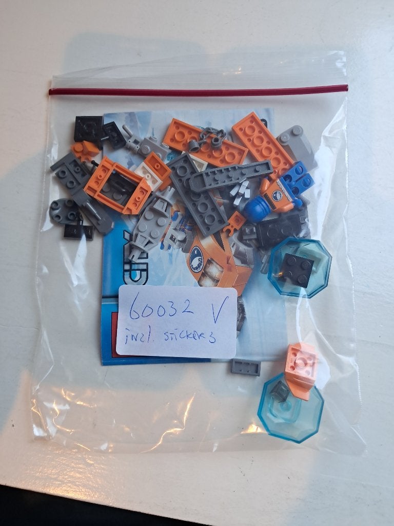 Lego City Arctic Snowmobile 60032 met minifiguur, City, Lego, Ophalen of Verzenden, Zo goed als nieuw