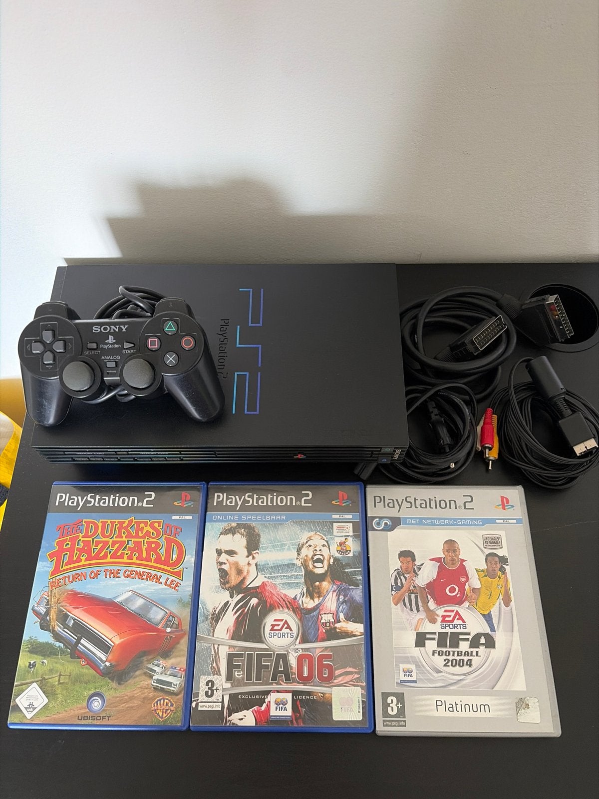 PlayStation 2 SCPH-50004 met 1 controller en 3 games, Met games, Ophalen of Verzenden, Zo goed als nieuw, Met 1 controller