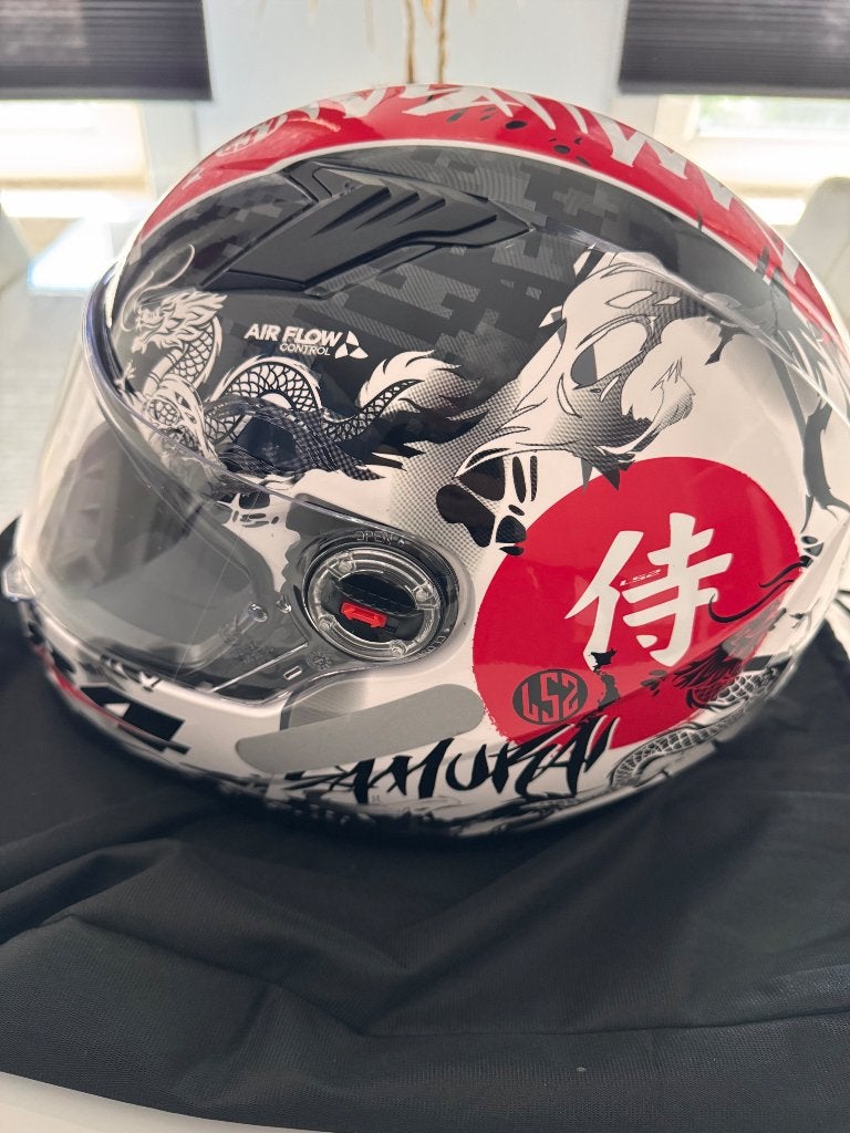 Helm Samurai print Size 55/56 (XL), Overige merken, XL, Ophalen of Verzenden, Nieuw zonder kaartje
