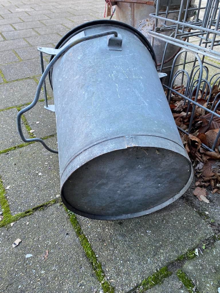 Zinken vuilnisemmer. Vuilnisbak, Huis en Inrichting, Woonaccessoires | Prullenbakken, Ophalen, Gebruikt, 50 tot 75 cm, Nvt