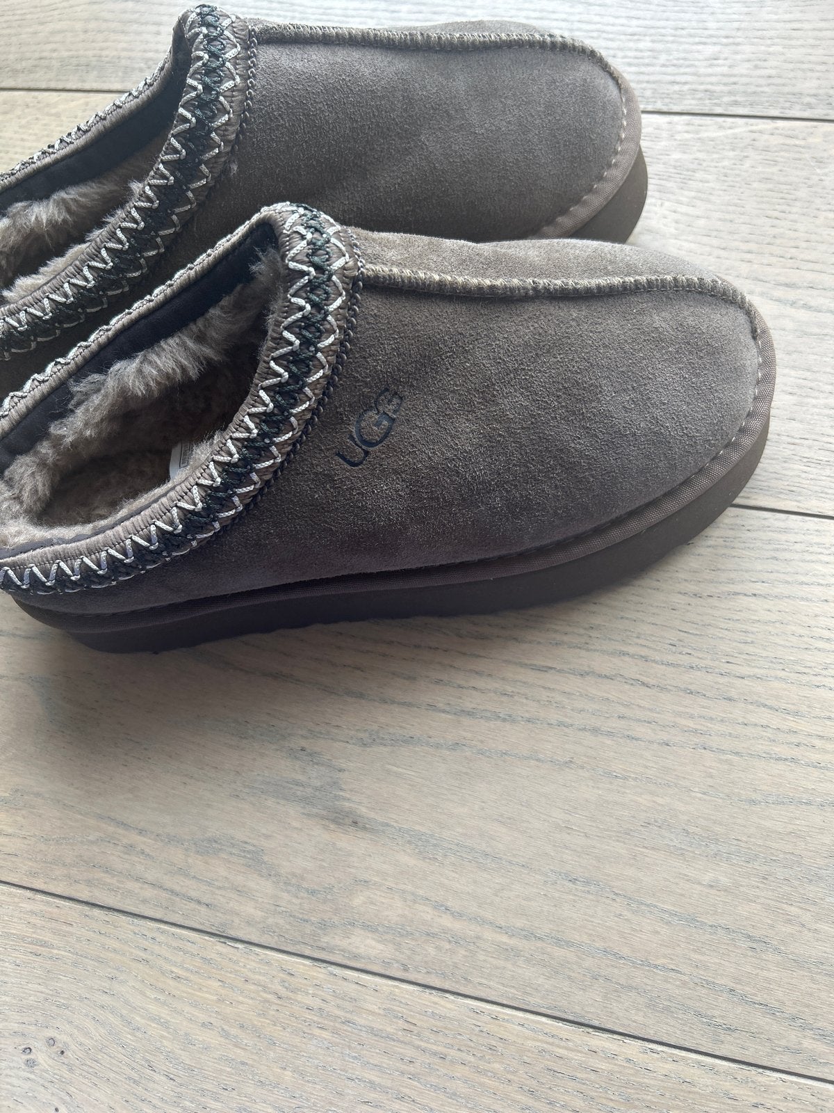 Nieuwe Uggs Tasman II Chestnut - Maat 39, Ophalen of Verzenden, Nieuw, Bruin, Lage of Enkellaarzen