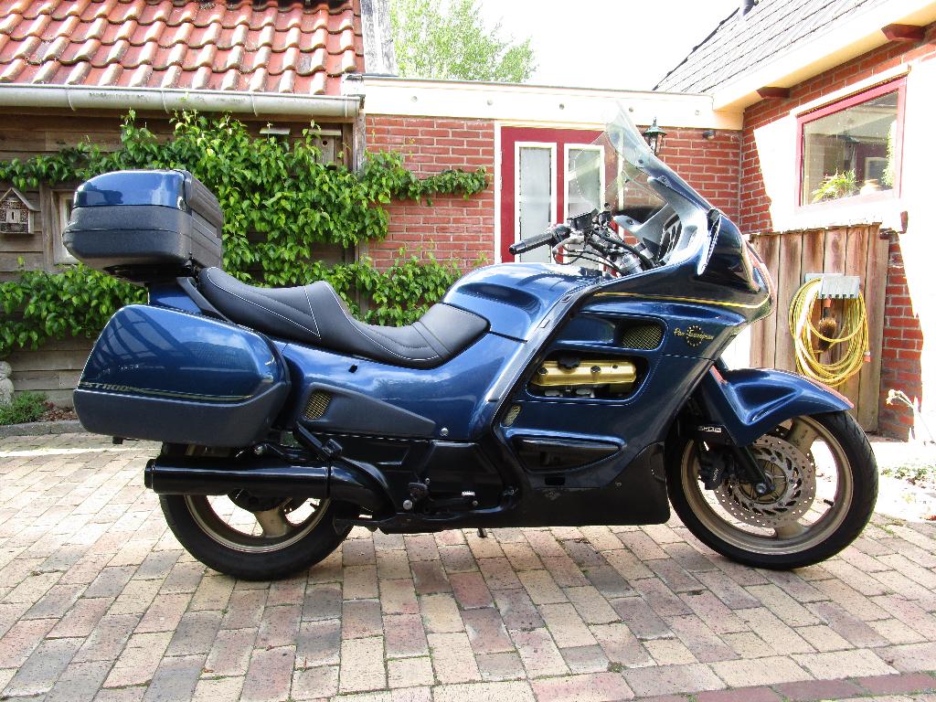 Honda Pan European ST1100  CBS-ABS, LED Verlichting, 4 cilinders, Motorrijbewijs A, Gebruikt