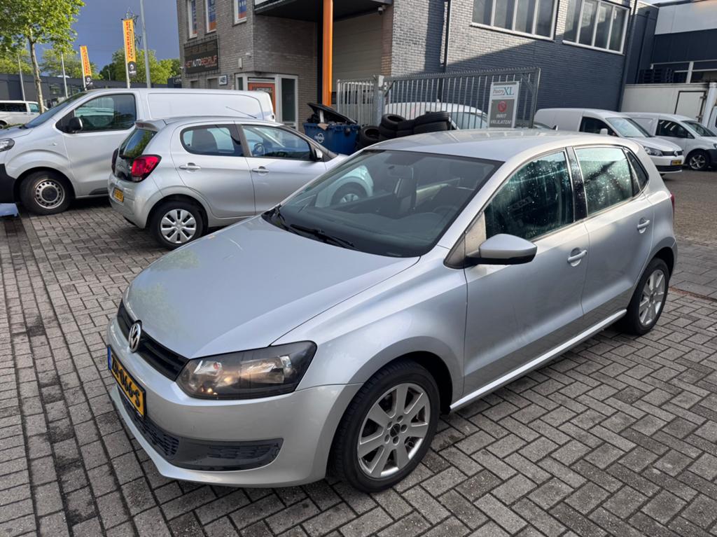Volkswagen Polo 1.2 6V 44KW 2009 Grijs, Voorwielaandrijving, 967 kg, 40 €/maand, 1198 cc