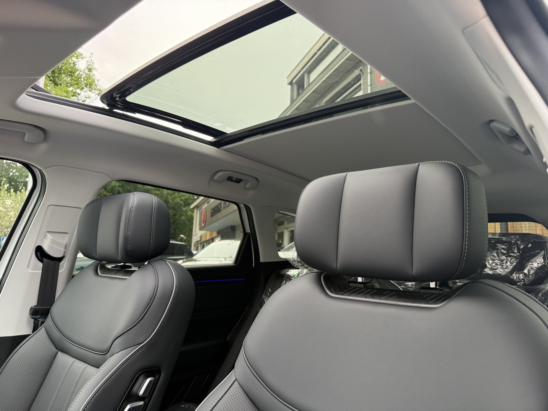 Jaecoo 7 1.5 GDI SHS-P Exclusive Vol opties | Rijklaar en Ni, Auto's, 12 maanden, Gebruikt, 347 pk, Wit