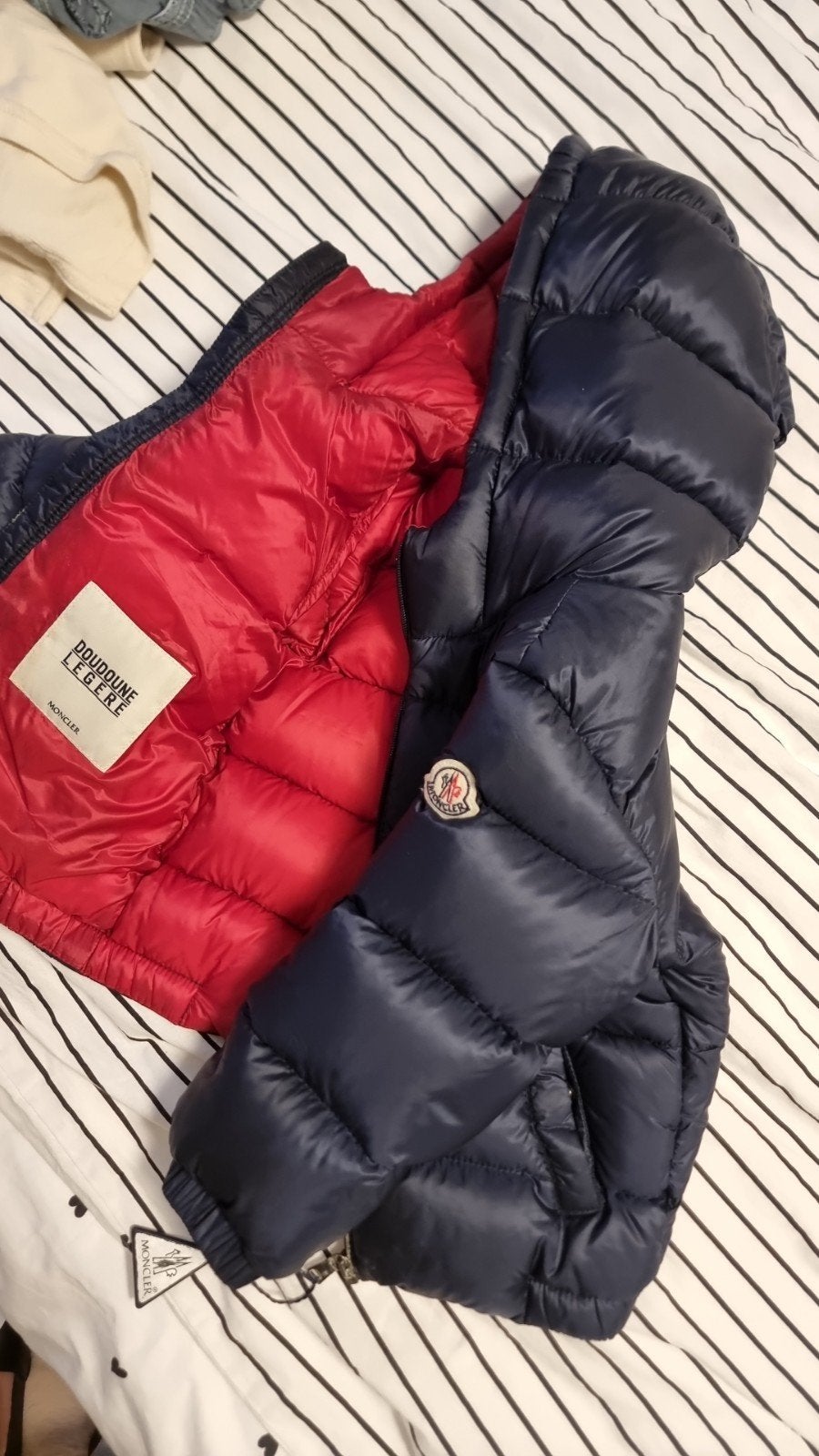moncler jas voor kinderen orgineel, Ophalen of Verzenden, Zo goed als nieuw, Jongetje of Meisje, Jasje
