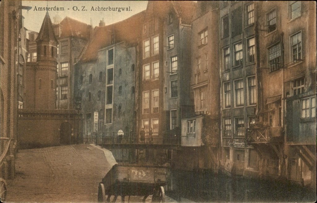 Amsterdam - O. Z. Achterburgwal - Straatbeeld, Ophalen of Verzenden, Voor 1920, Gelopen, Noord-Holland