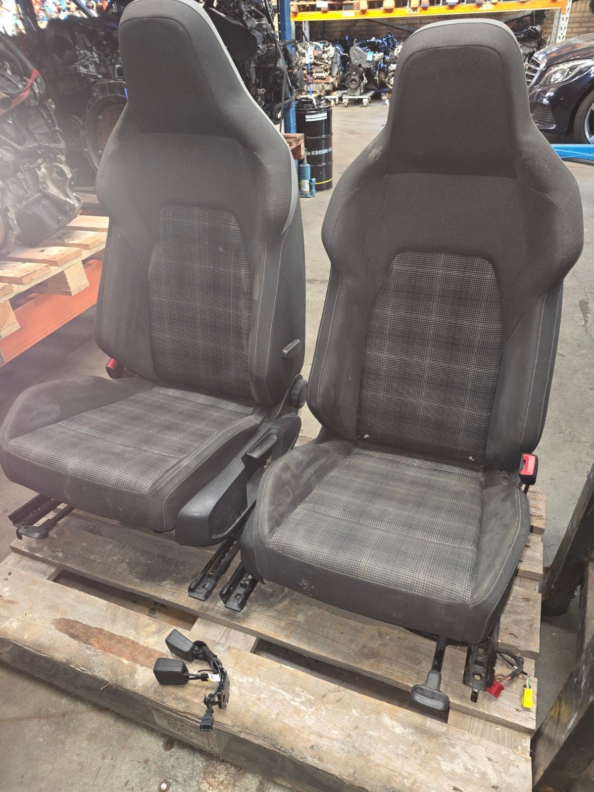 bekleding set vw golf 8 2.0 GTD, Ophalen of Verzenden