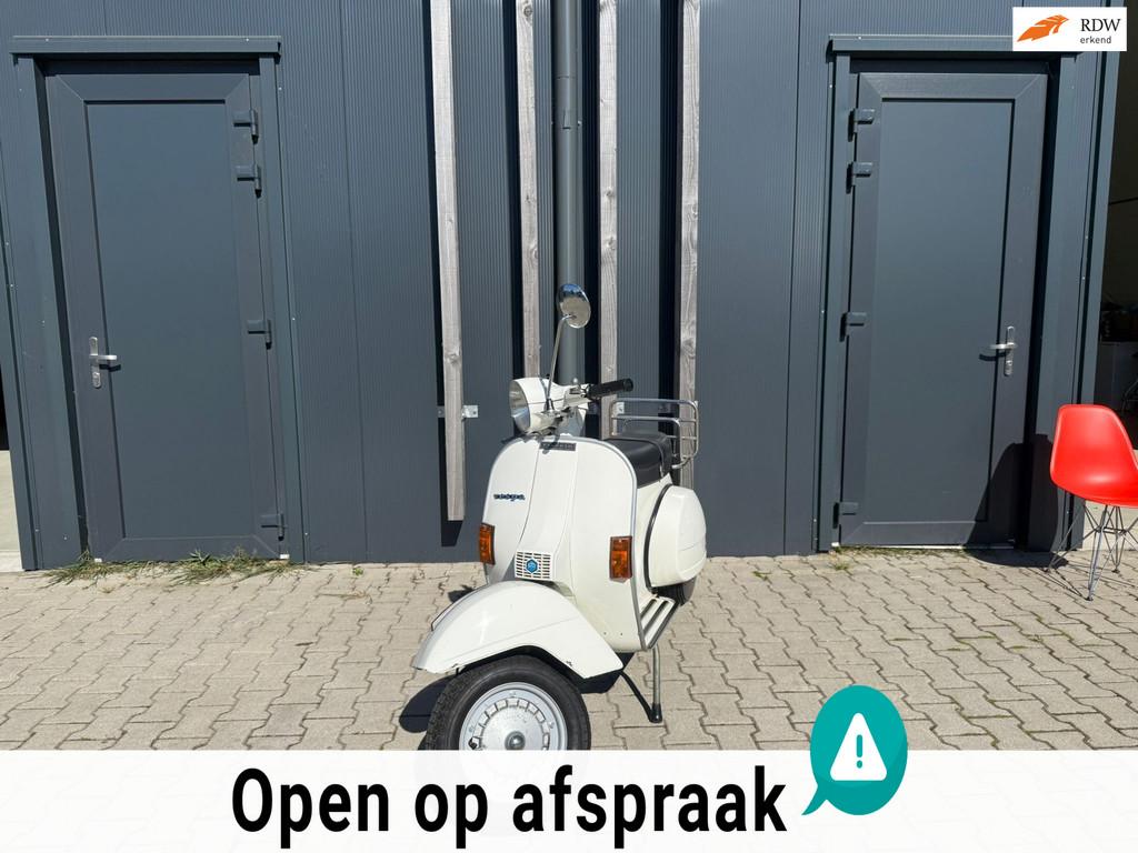 Vespa Scooter P 200 E/ originele Lak / origNL / 1982, Info@vespa.nl, Italie
Italie  Italie, IT, 198 cc, Scooter