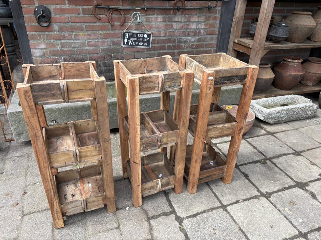 Keukenrek / groentenrek / plantenrek van oude steenmallen, Ophalen, Hout, Zo goed als nieuw, Nvt