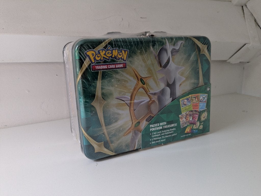 Arceus Collector's Chest | Pokémon TCG, Verzenden, Zo goed als nieuw