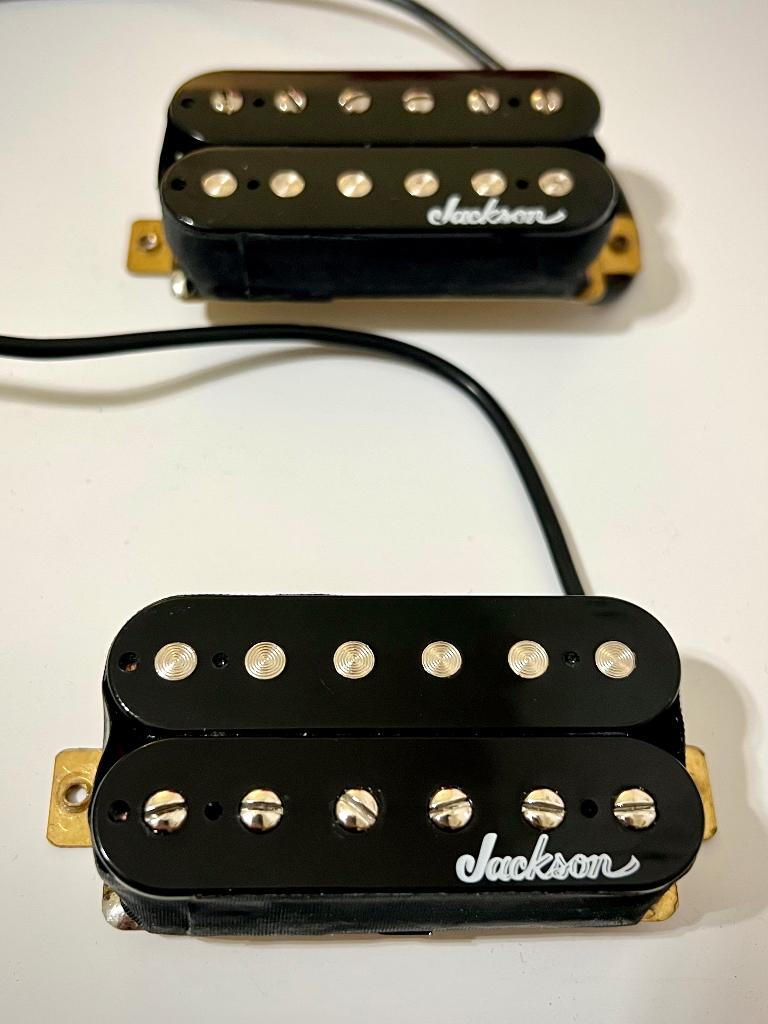 Humbucker Jackson bridge & neck original, Muziek en Instrumenten, Instrumenten | Onderdelen, Verzenden, Zo goed als nieuw, Elektrische gitaar