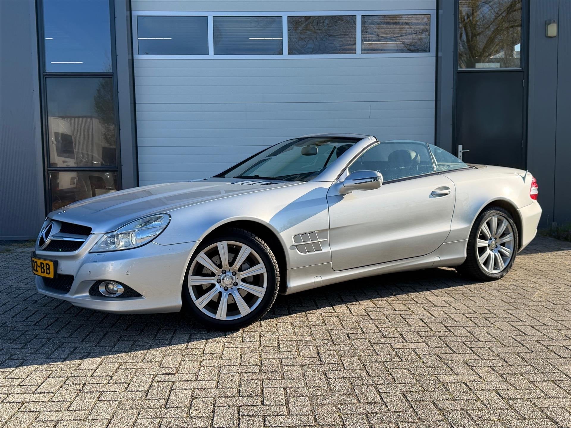 Mercedes SL-Klasse SL300 AUT7, Auto's, Achterwielaandrijving, Gebruikt, 1715 kg, Cabriolet