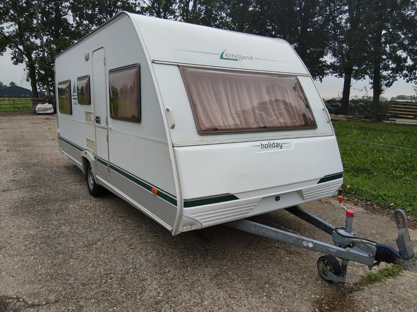 Knaus Eifelland holiday E500 / 500TK Caravan, Caravans en Kamperen, Rondzit, Fietsenrek, 5 tot 6 meter, Tot en met 6