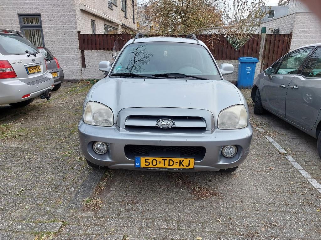 Hyundai Santa Fe 2.0i 2006 - Airco - Trekhaak - ruime SUV, Auto's, Hyundai, Particulier, Santa Fe, ABS, Airbags, Airconditioning