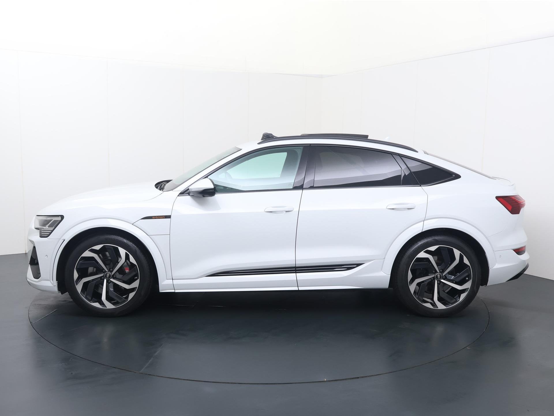 Audi e-tron Sportback S quattro 95 kWh | 503 PK | SoH 100% |, Auto's, 368 km, 95 kWh, Met garantie (alle), Vierwielaandrijving