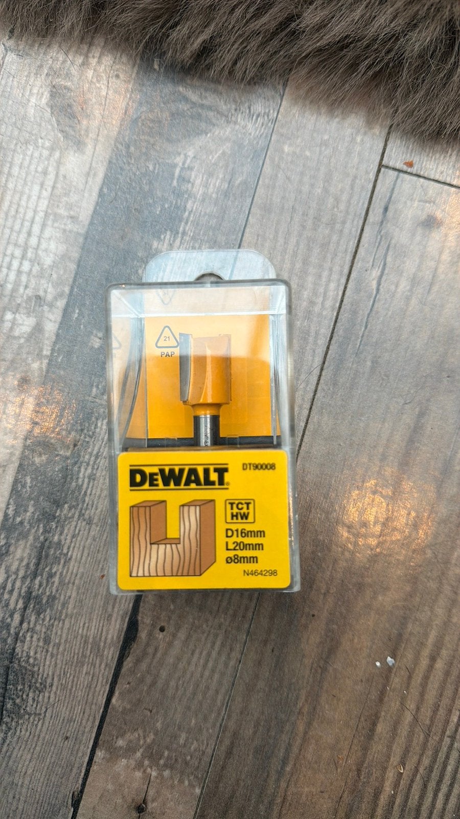 Dewalt frees 16mm