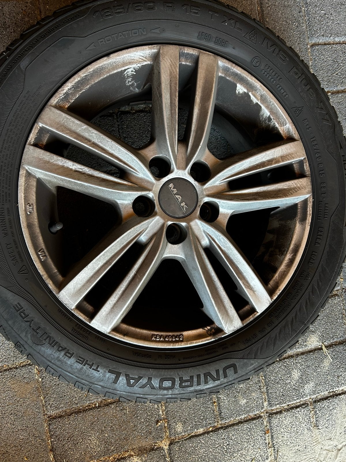 Winterbanden met velgen - Uniroyal The Raintyre, Ophalen, Gebruikt