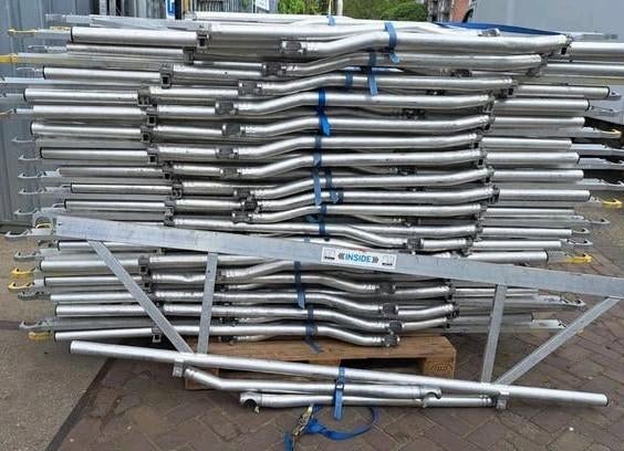 Te koop aluminium  Voorloopleuningen/saftyframes, Euroscaffold asc custers, Nieuw, Ophalen of Verzenden, Rolsteiger of Kamersteiger