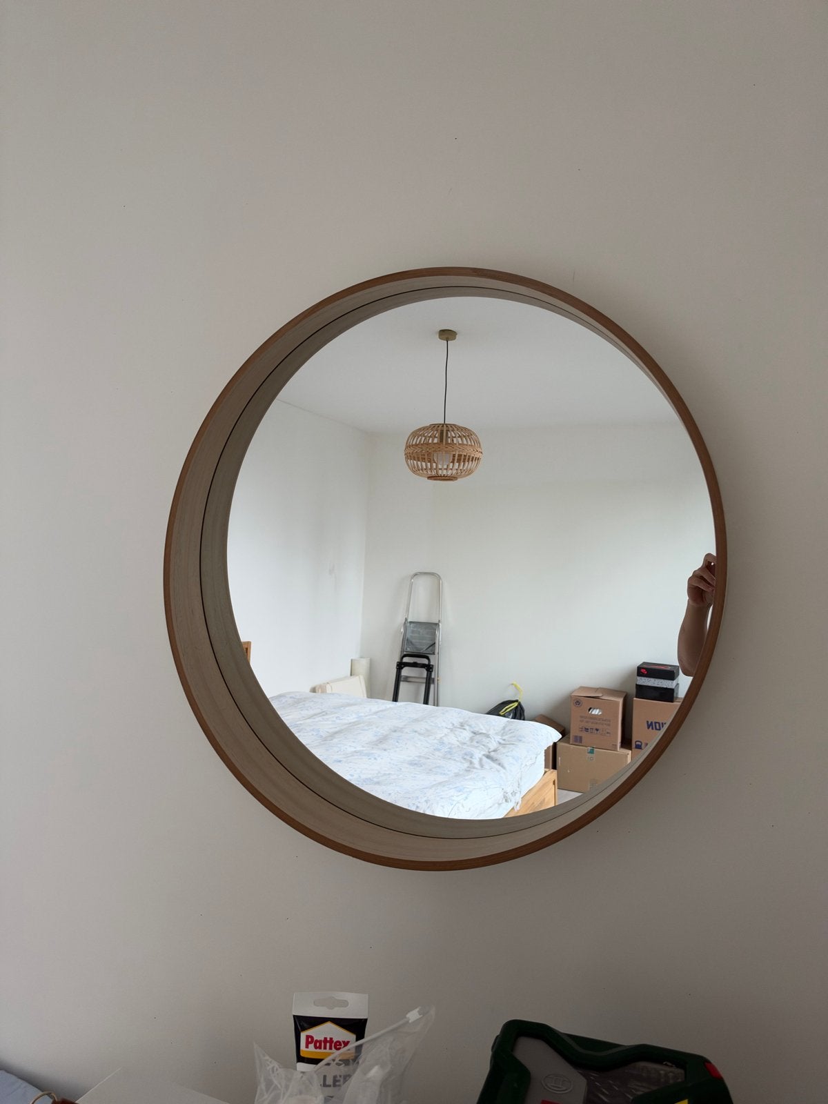 Ronde spiegel met houten frame, Ophalen, Zo goed als nieuw, Rond, 50 tot 75 cm