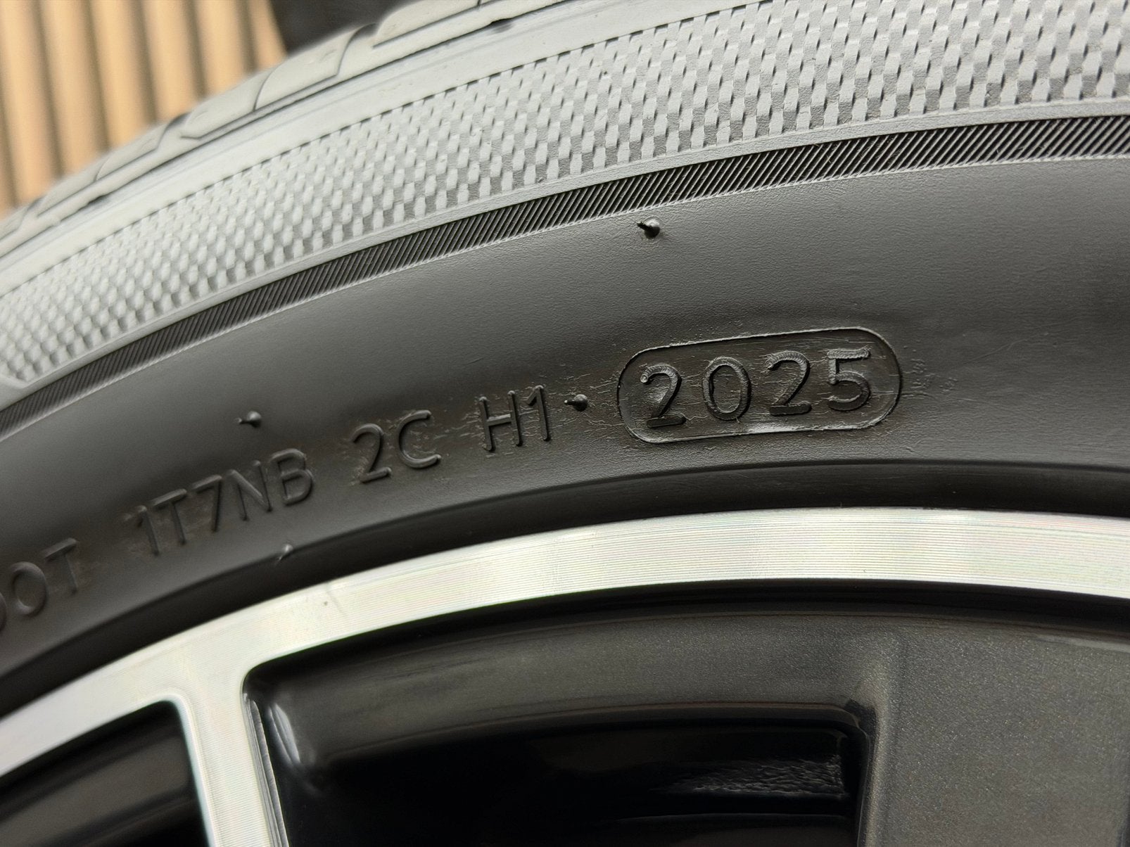 Originele 20 inch Audi Q5 SQ5 80A 5x112 ET39 Hankook 2025, Ophalen, 255 mm, ., Banden en Velgen