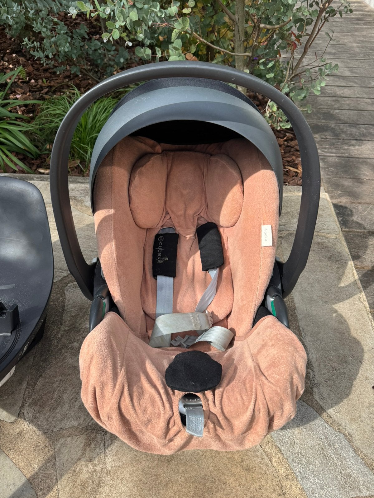 Cybex Cloud Z2 I-size autostoel met base, Zo goed als nieuw, Isofix, 0 t/m 13 kg, Slaapstand