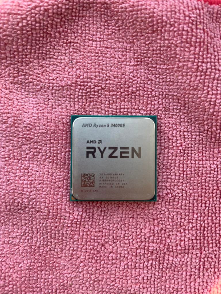 AMD ryzen 5 3400GE, Ophalen of Verzenden, Zo goed als nieuw, 4-core, 3 tot 4 Ghz