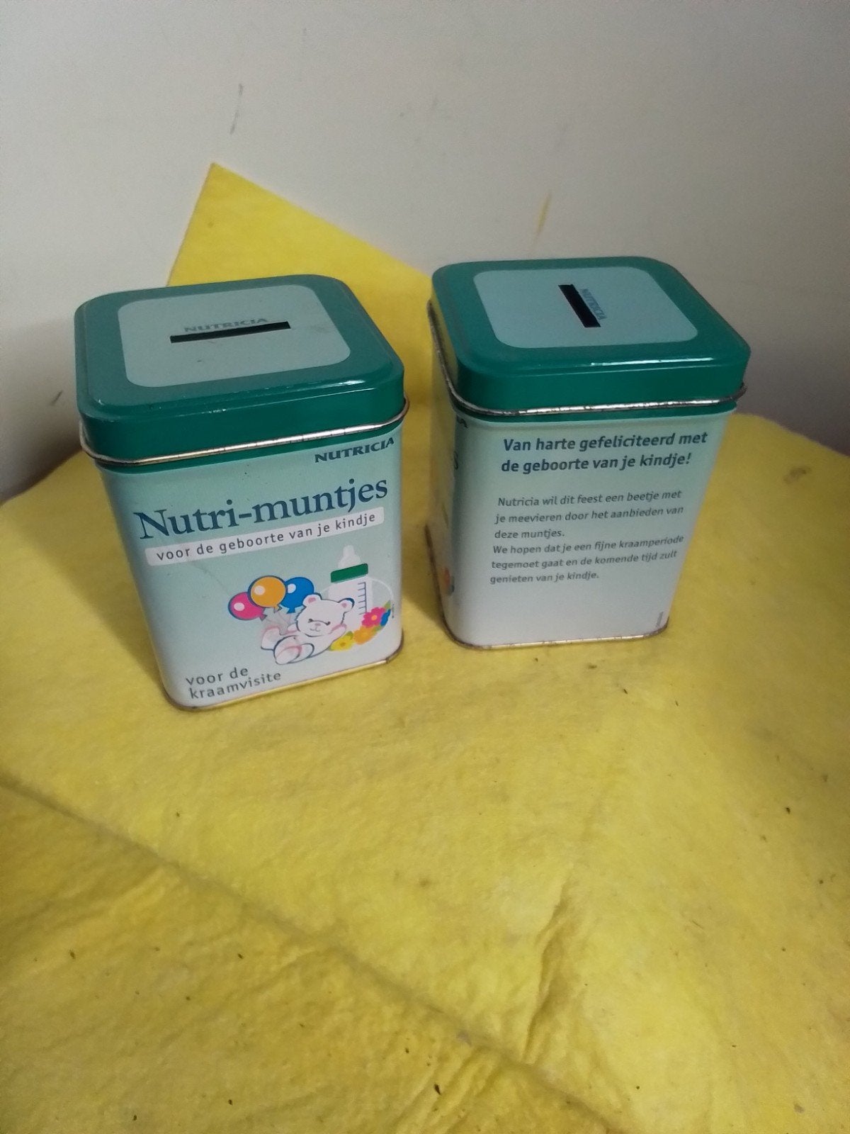 15582) 2 mooie Nutricia spaarpotje  7x7x9 cm, Verzamelen, Ophalen of Verzenden, Zo goed als nieuw, Overige