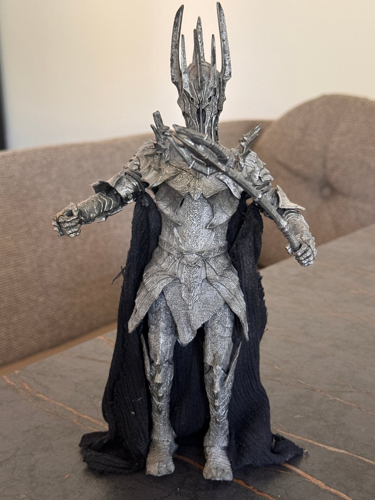 Beweegbare Sauron met geluid, Ophalen of Verzenden, Zo goed als nieuw, Actiefiguurtje