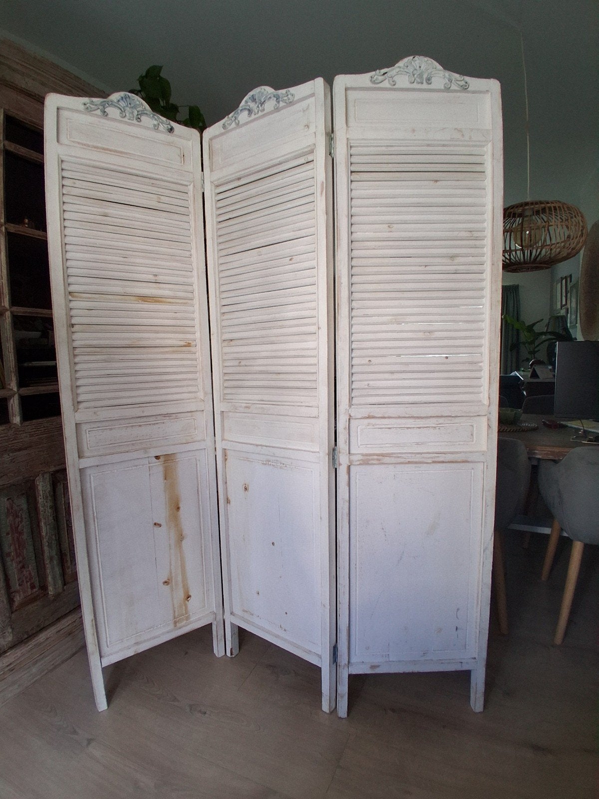 Vintage wit kamerscherm met louvre deuren, Huis en Inrichting, Ophalen, Gebruikt