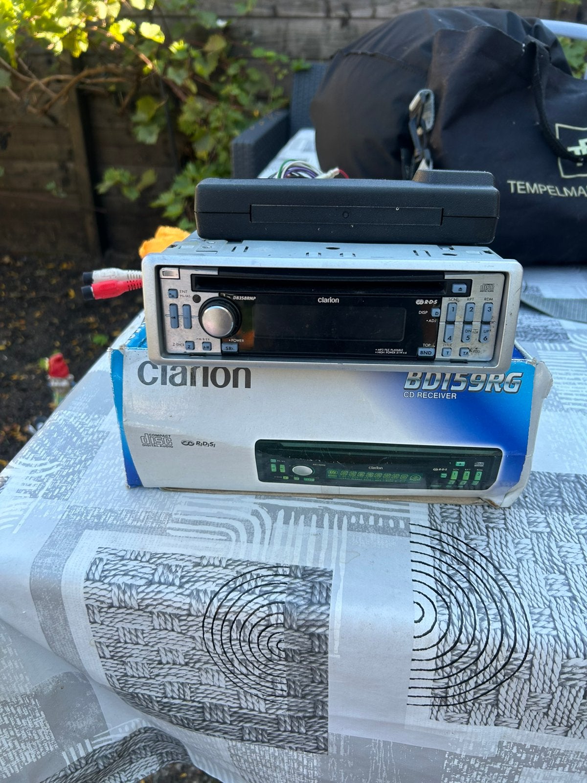 Clarion cd speler met doos, Ophalen of Verzenden, Zo goed als nieuw
