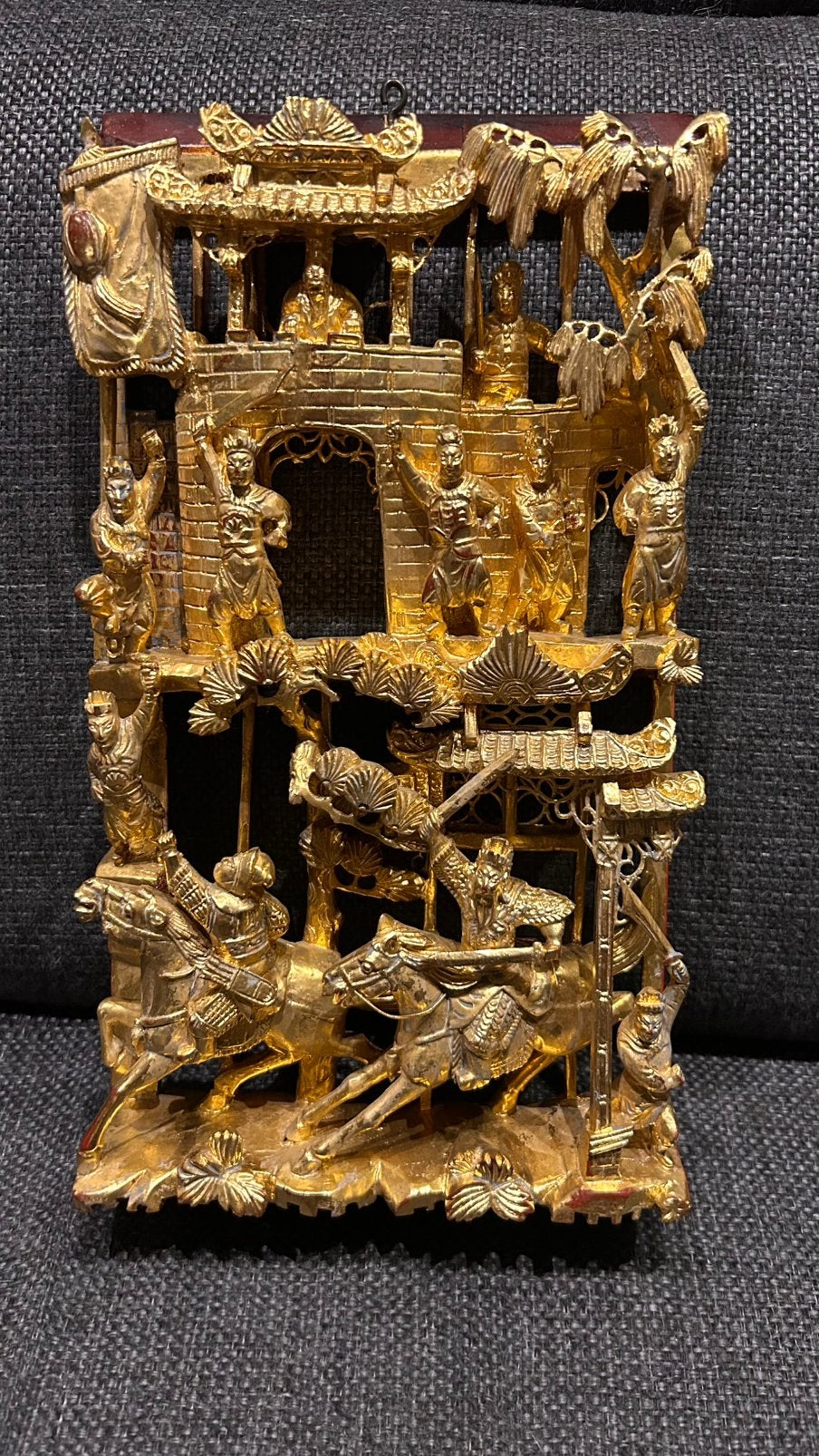 Antiek Chinees Verguld Houtsnijwerk Paneel (5 cm diep!), Antiek en Kunst, Kunst | Niet-Westerse kunst, Goud, Handgemaakt, China