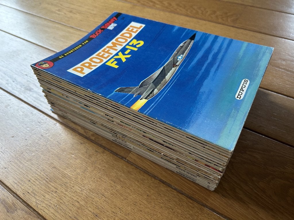 23x Strips Buck Danny, Boeken, Meerdere stripboeken, Ophalen of Verzenden, Zo goed als nieuw
