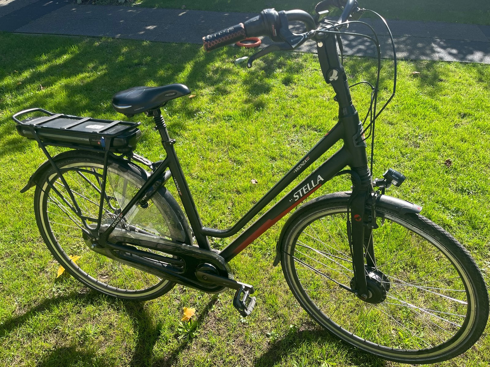 Stella elektrische fiets, Gebruikt, 51 tot 55 cm, 30 tot 50 km per accu, Ophalen