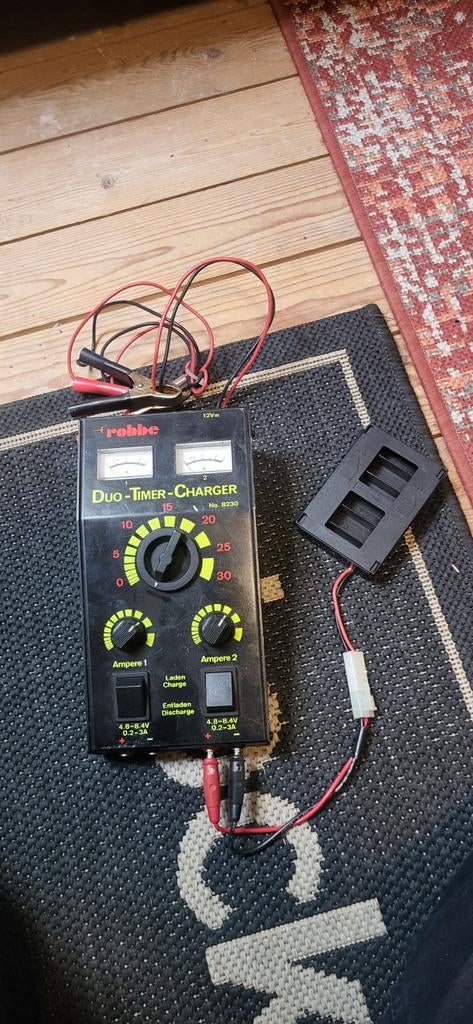 Robbe battery lader, Ophalen of Verzenden, Gebruikt