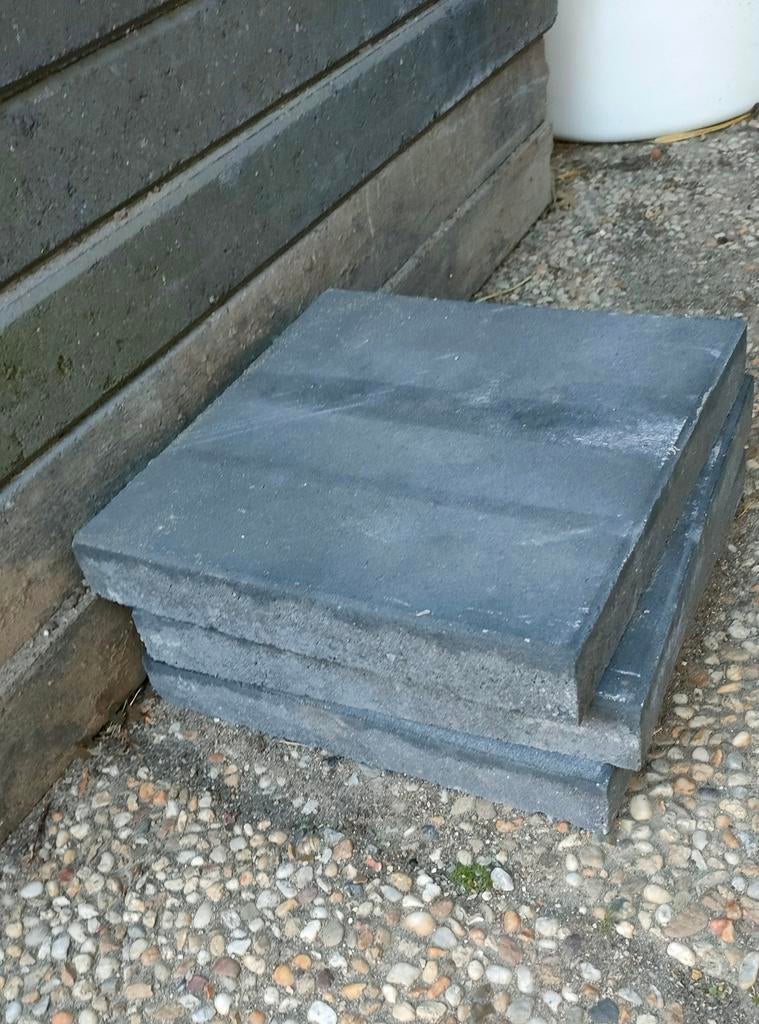 3 x betontegel zwart, Tuin en Terras, Tegels en Klinkers, Ophalen, Gebruikt, Beton, Terrastegels