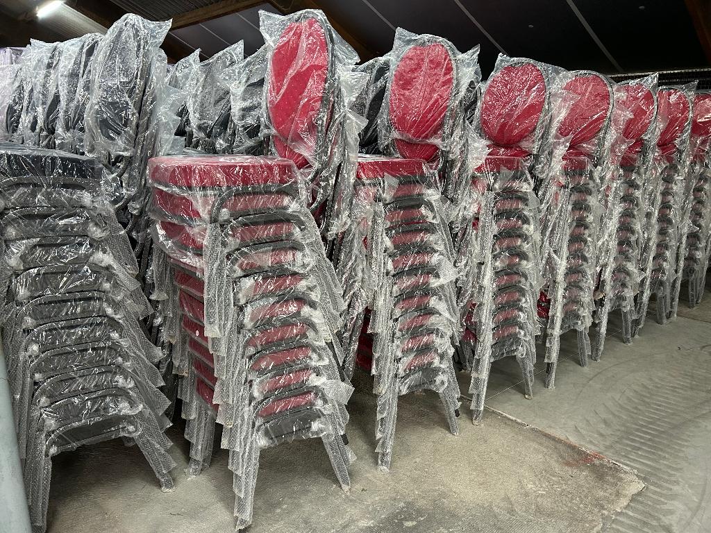 Stackchairs - Grote Partij - Horeca - Groothandelsprijs, Huis en Inrichting, Stoelen, Ophalen, Zwart, Nieuw, Stof