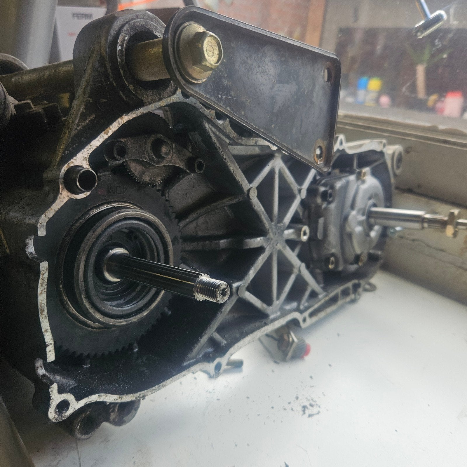 Minarelli Horizontaal 10 inch Onderblok Carter met Krukas, Ophalen
