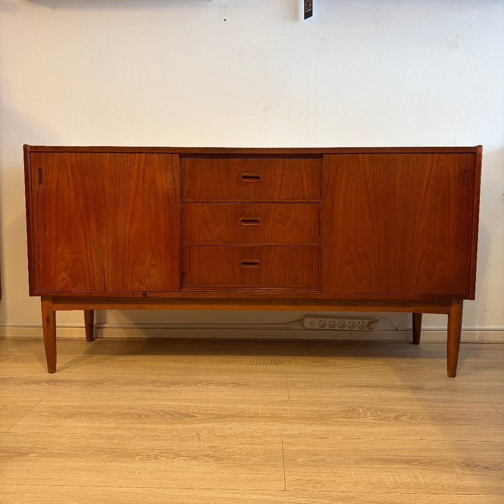 Dressoir met 3 laden en 2 schuifdeuren in teak, Ophalen, Gebruikt, 150 tot 200 cm, Teakhout