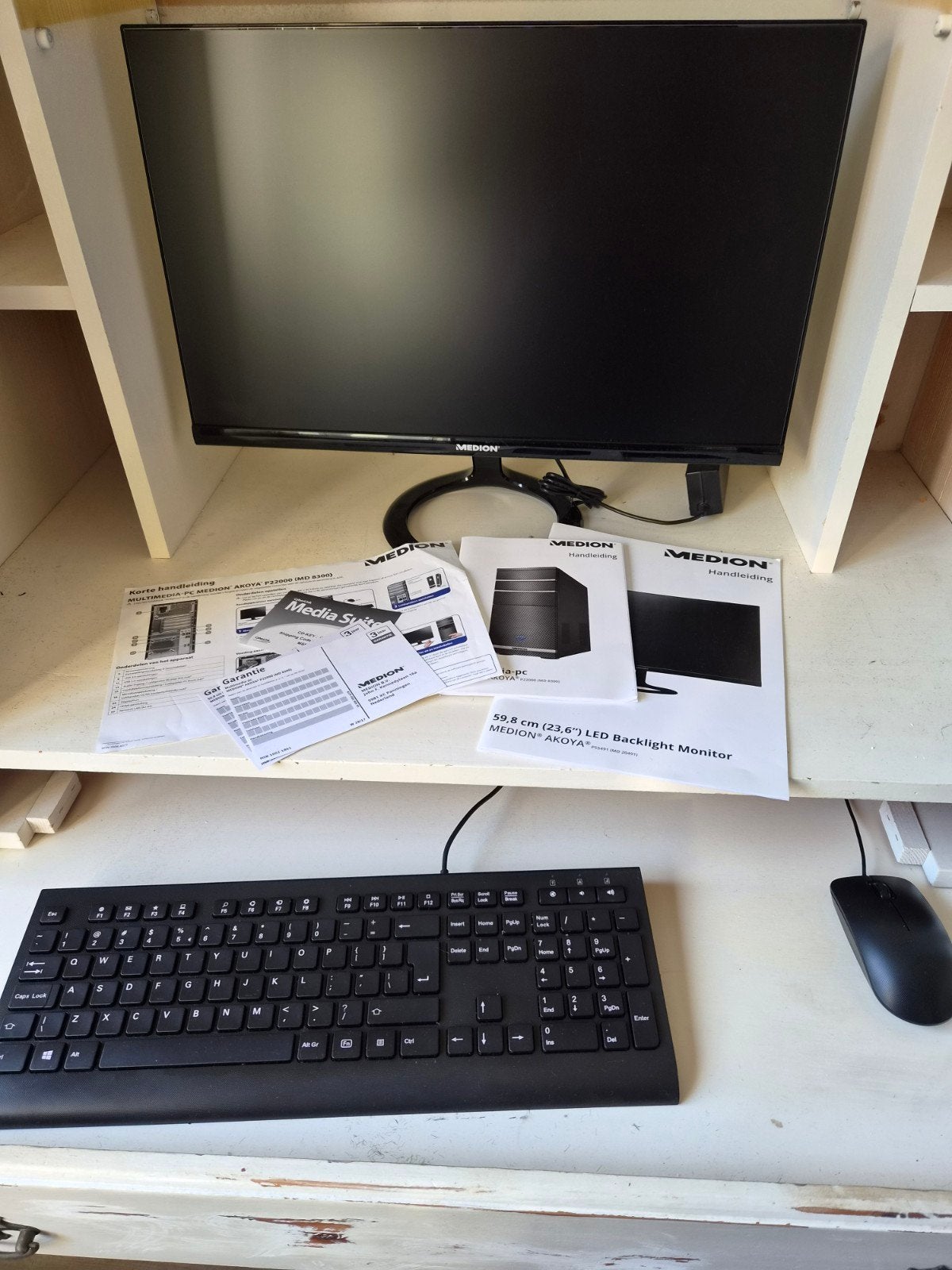 Medion Akoya P2200 MD 8300 Desktop PC met Monitor, HDD, 2 tot 3 Ghz, Met monitor, 8 GB