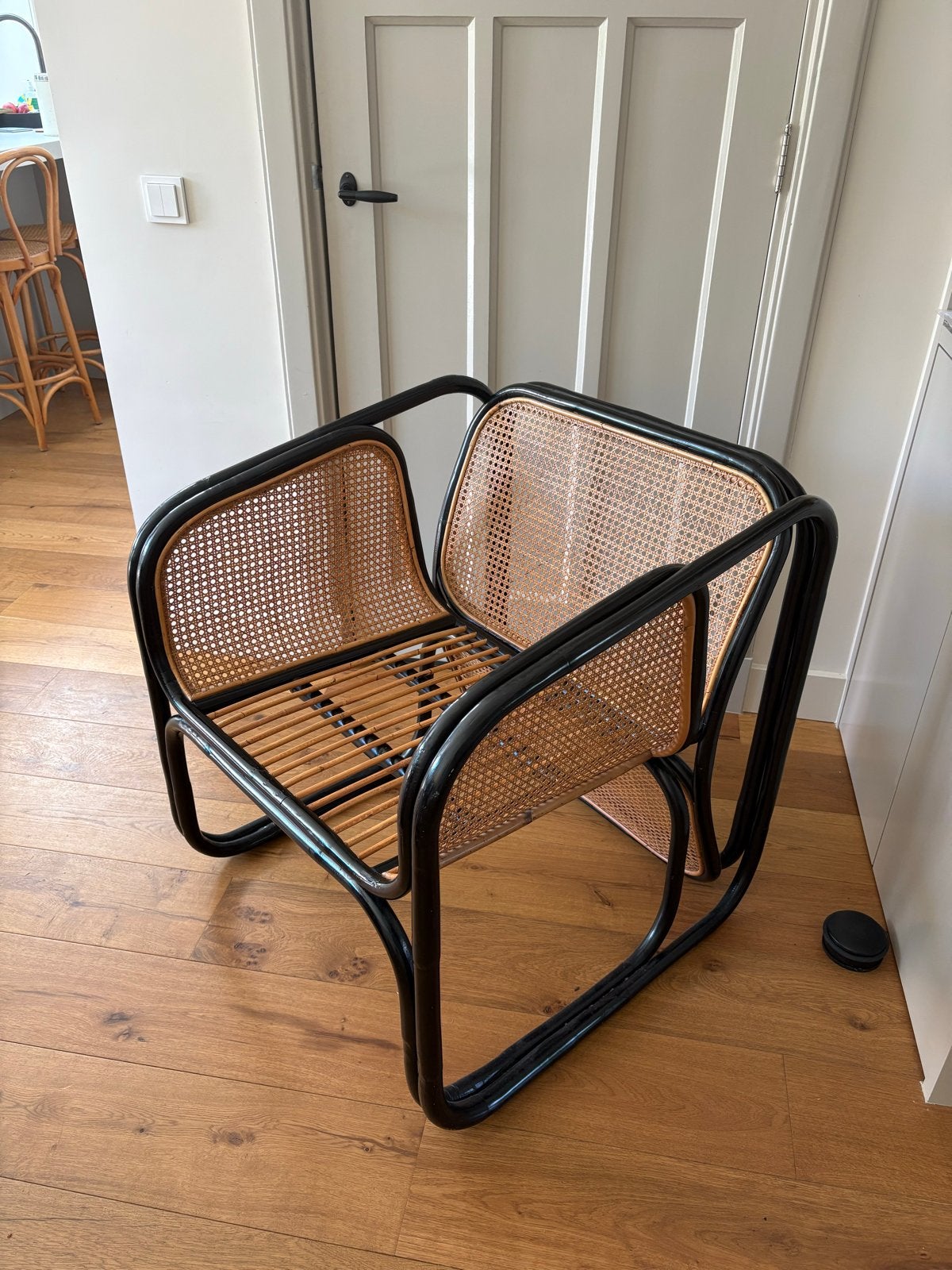 Casa Gitane Rotan ‘Doyle Chair’, Huis en Inrichting, Stoelen, Ophalen, Gebruikt, Zwart, Hout