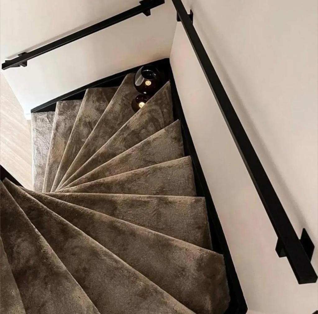 Dichte trap stoffering open trap stoffering luxe tapijt snel, Crème, 75 m² of meer, Nieuw, Ophalen of Verzenden