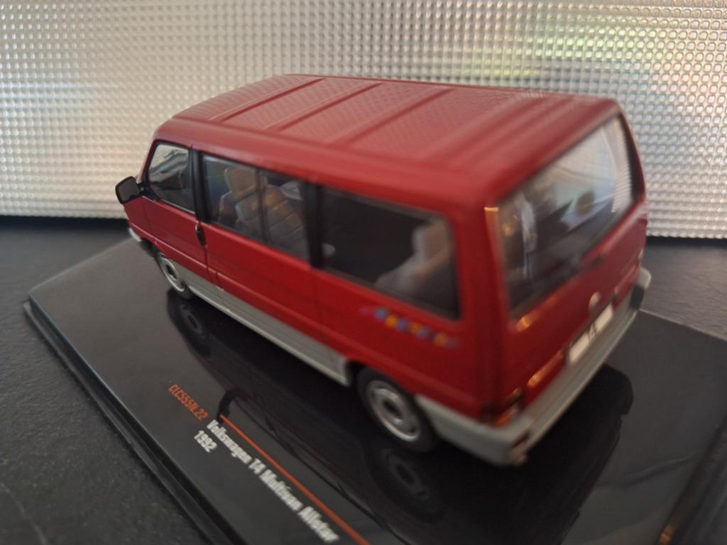 Volkswagen T4 1990 Schaal 1:43, Overige merken, IXO, IXO, Nieuw