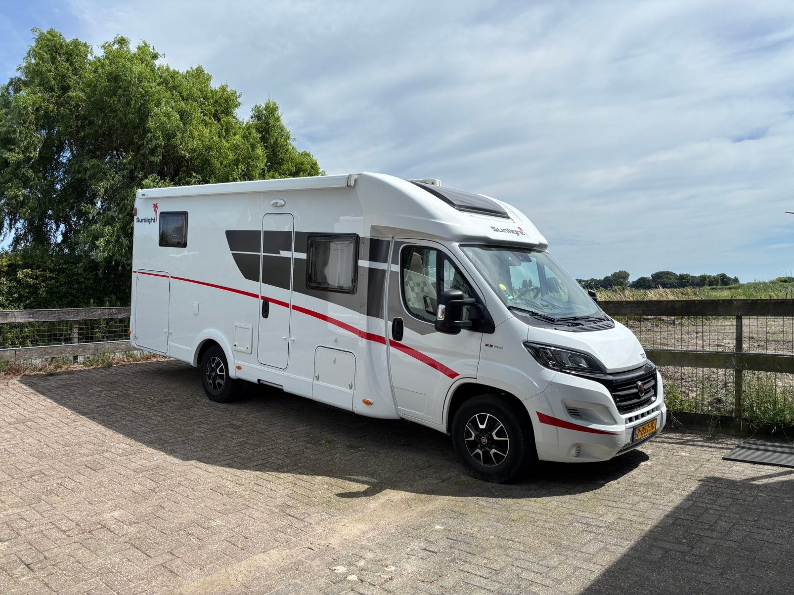 Caravans And Camping Sunlight