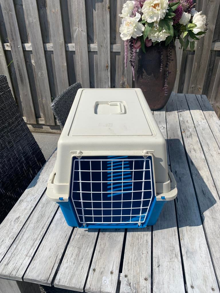 Honden benche, Dieren en Toebehoren, Ophalen, Minder dan 65 cm, Zo goed als nieuw, Minder dan 75 cm